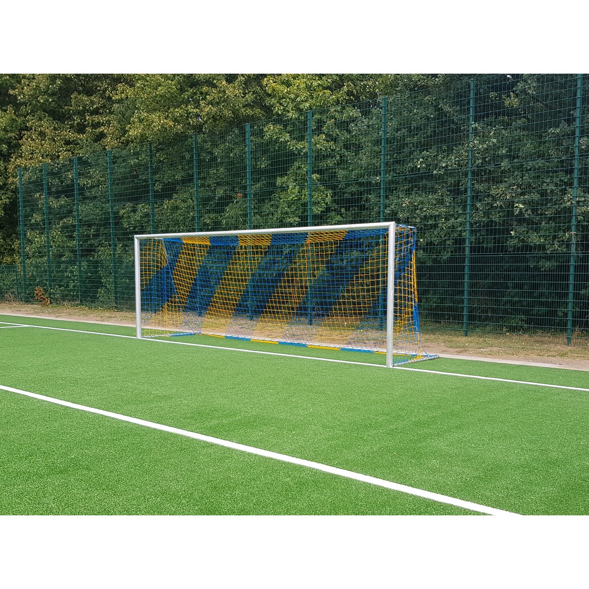 Stadion-Fußballtor7,32 × 2,44 m – Frontalansicht