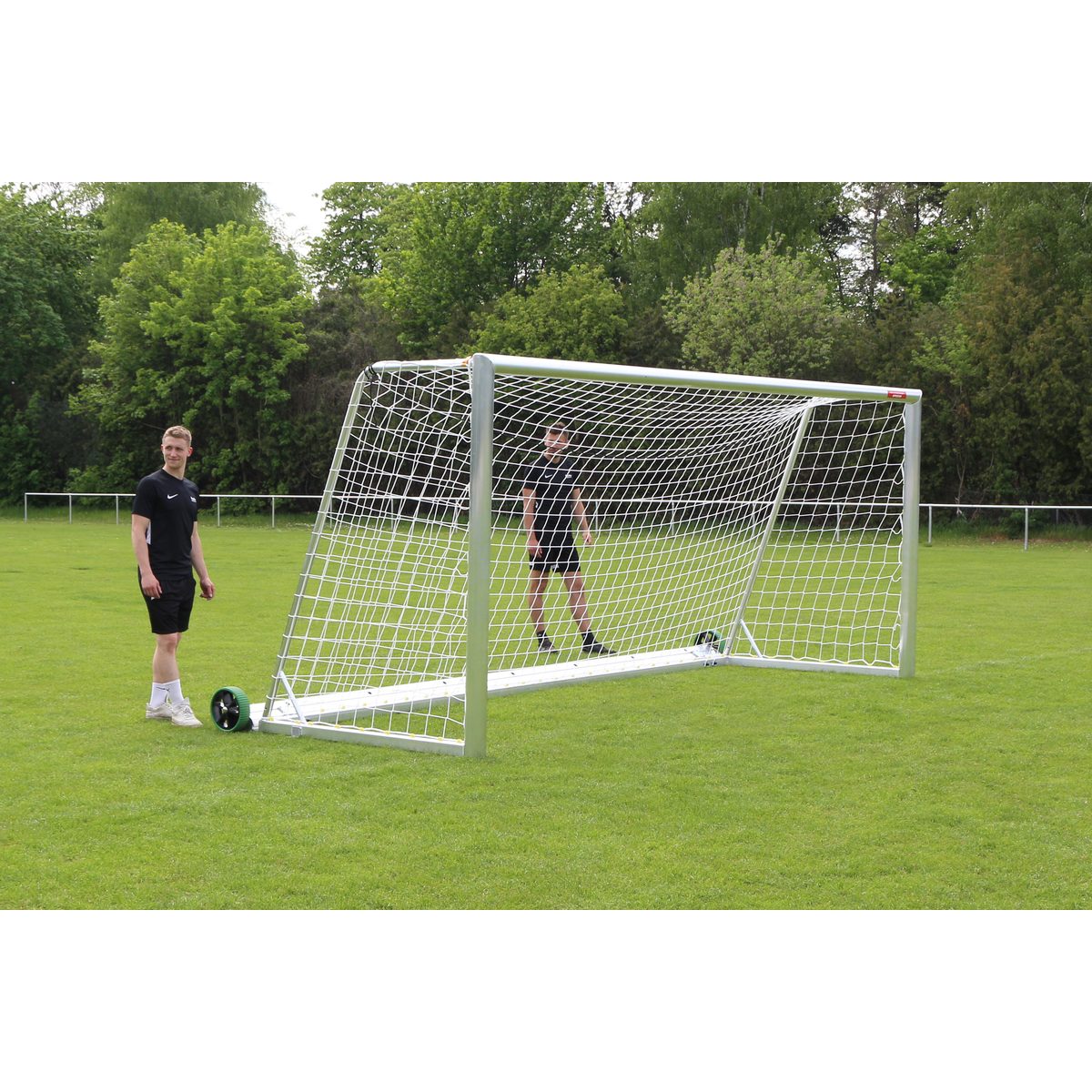 Safety-Jugendtor 5 x 2 m, DIN-EN 748 Typ 3, unten 1,5 m tief,, vollverschweißt, freistehend, zur Sandbefüllung – Produktfoto 3